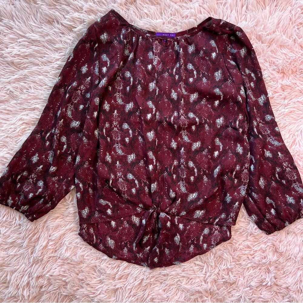 West Kei Burgundy Blouse 🌺 NWT 🌺 hi low design 🌺 sizeXS